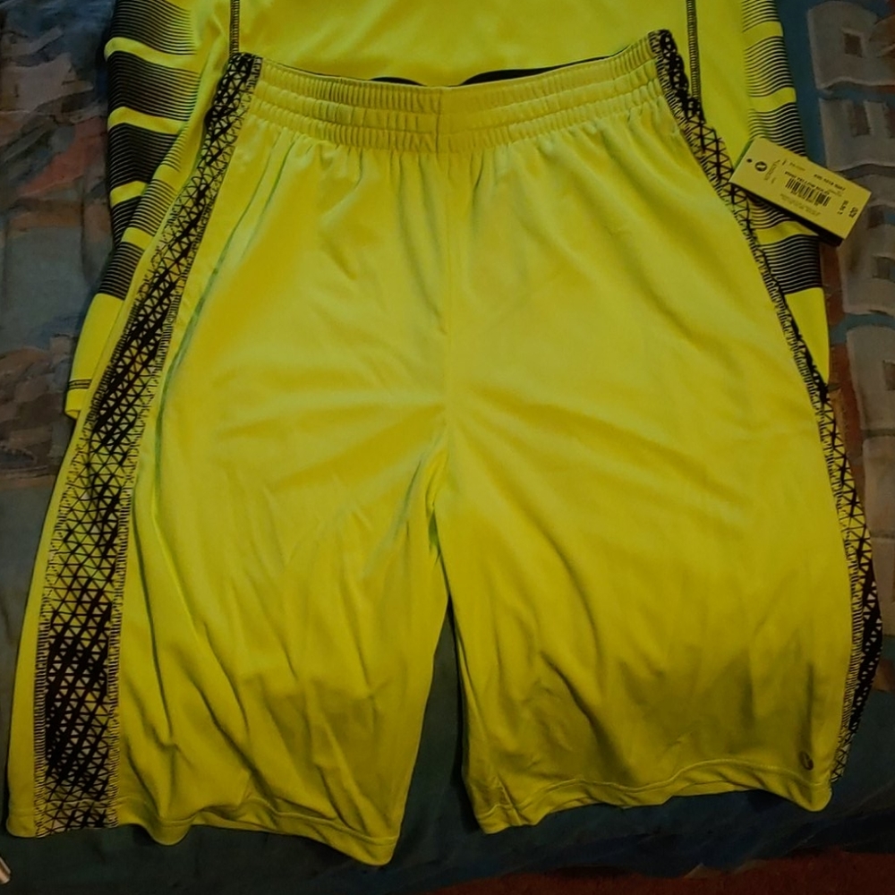 Xersion short and t-shirt